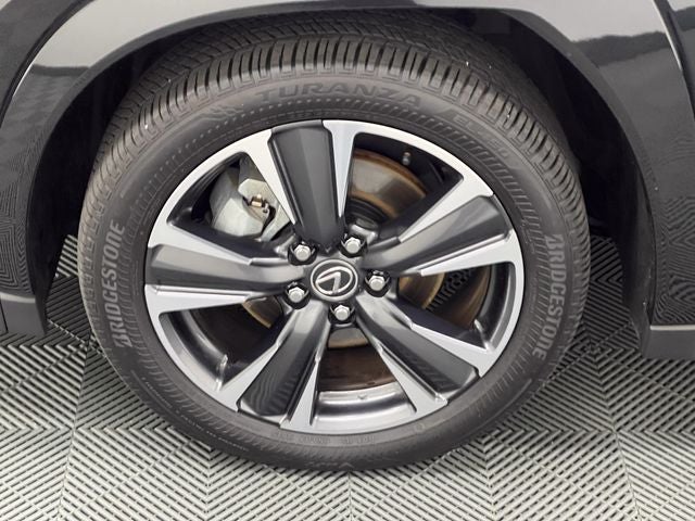 2025 Lexus UX 300h Premium