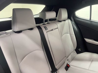 2022 Lexus UX 200