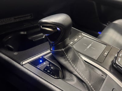 2022 Lexus UX 250h