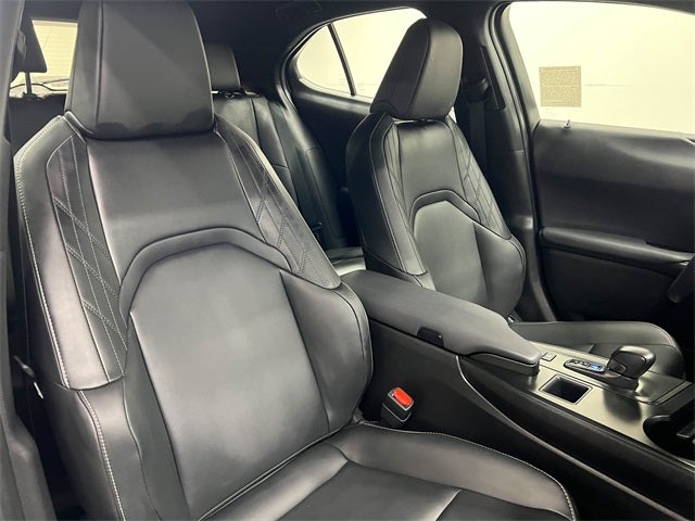 2025 Lexus UX 300h