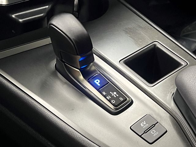2025 Lexus UX 300h