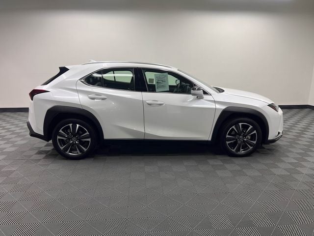 2025 Lexus UX 300h