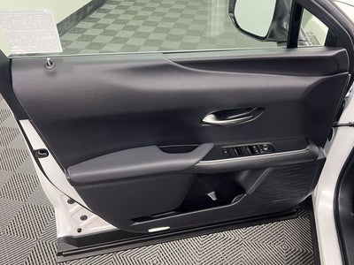 2025 Lexus UX 300h