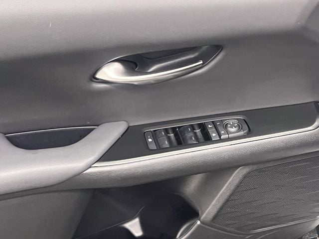 2025 Lexus UX 300h
