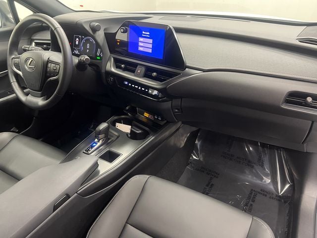 2025 Lexus UX 300h