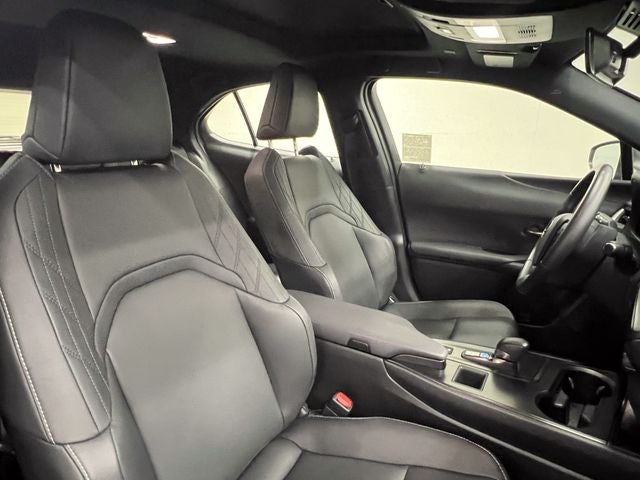 2025 Lexus UX 300h