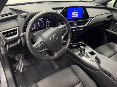 2025 Lexus UX 300h