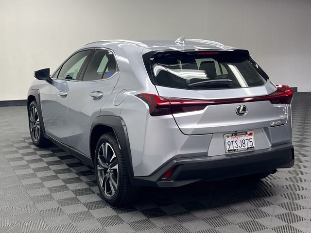 2025 Lexus UX 300h