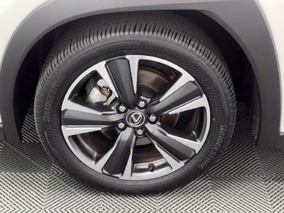 2025 Lexus UX 300h
