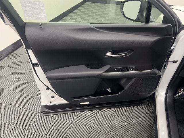 2025 Lexus UX 300h