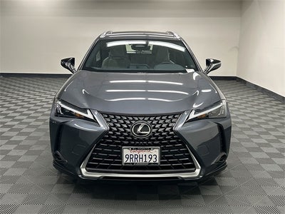 2025 Lexus UX 300h