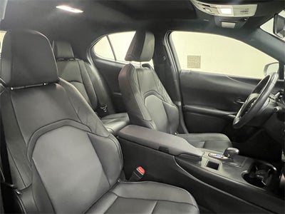 2025 Lexus UX 300h