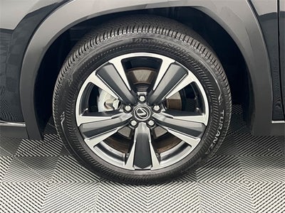 2025 Lexus UX 300h