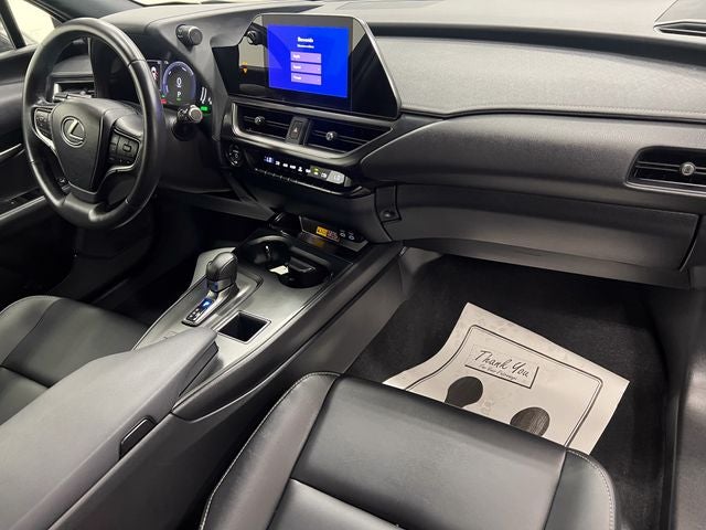 2025 Lexus UX 300h