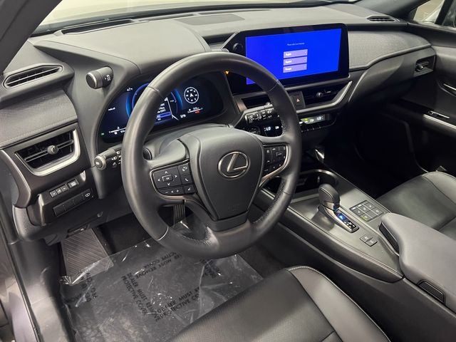 2025 Lexus UX 300h Premium