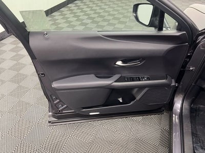 2025 Lexus UX 300h Premium