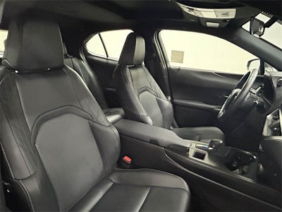 2025 Lexus UX 300h