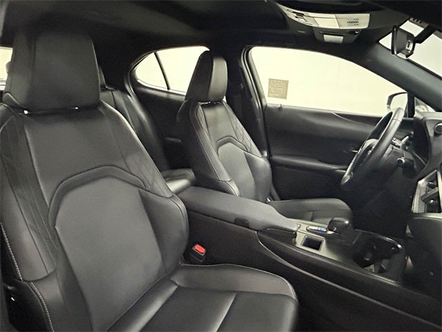 2025 Lexus UX 300h