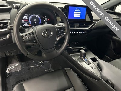 2025 Lexus UX 300h