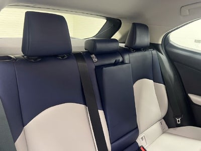 2025 Lexus UX 300h