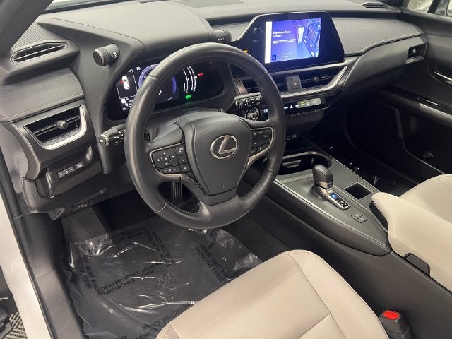 2025 Lexus UX 300h