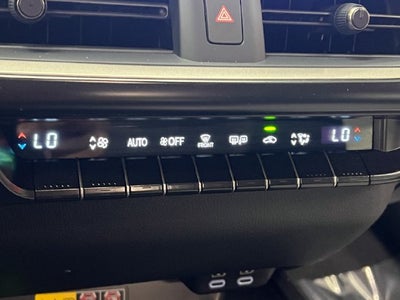 2025 Lexus UX 300h