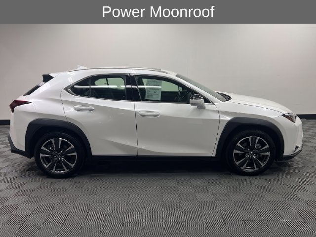 2025 Lexus UX 300h