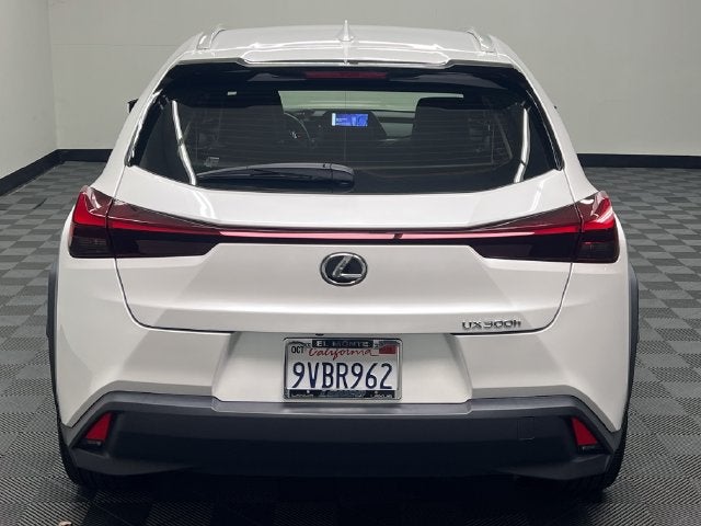 2025 Lexus UX 300h