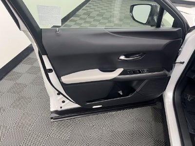 2025 Lexus UX 300h