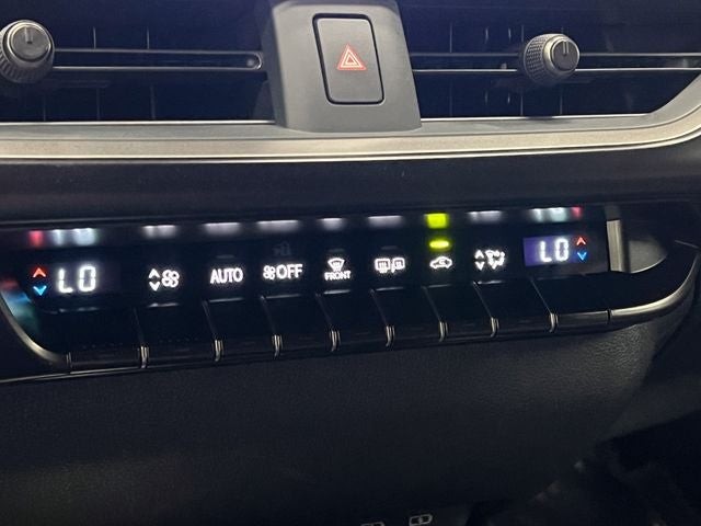 2025 Lexus UX 300h