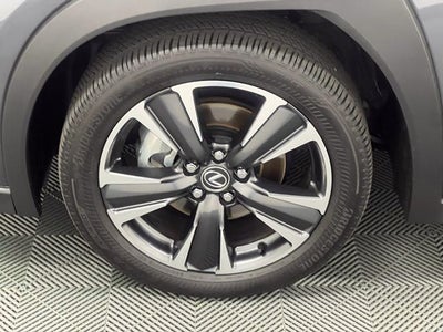 2025 Lexus UX 300h