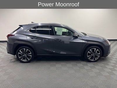 2025 Lexus UX 300h