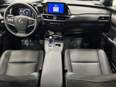2025 Lexus UX 300h