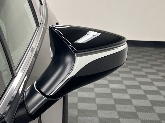 2025 Lexus UX 300h