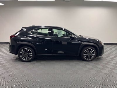 2025 Lexus UX 300h