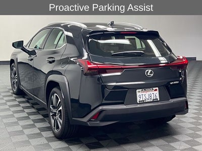 2025 Lexus UX 300h