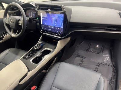 2023 Lexus RZ 450e Premium