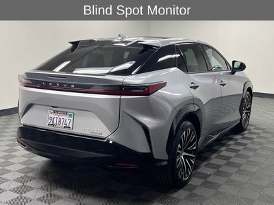 2023 Lexus RZ 450e Luxury