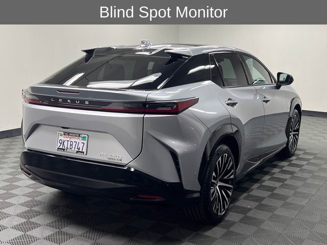 2023 Lexus RZ 450e Luxury
