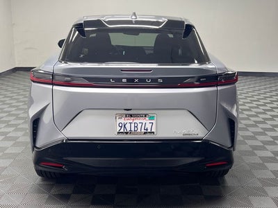 2023 Lexus RZ 450e Luxury