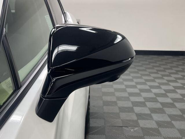 2023 Lexus RZ 450e Luxury