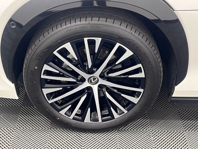 2023 Lexus RZ 450e Luxury
