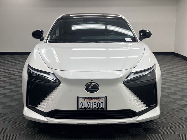 2023 Lexus RZ 450e Luxury