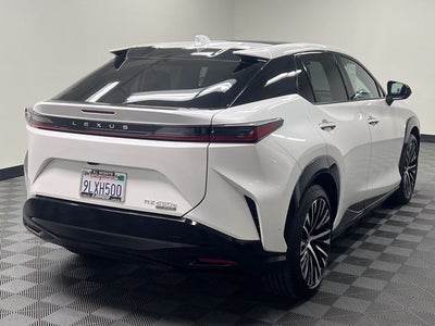 2023 Lexus RZ 450e Luxury