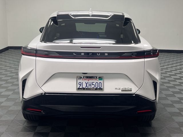 2023 Lexus RZ 450e Luxury
