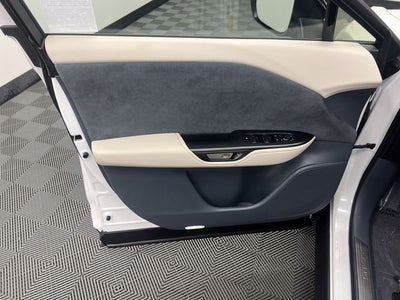 2023 Lexus RZ 450e Luxury
