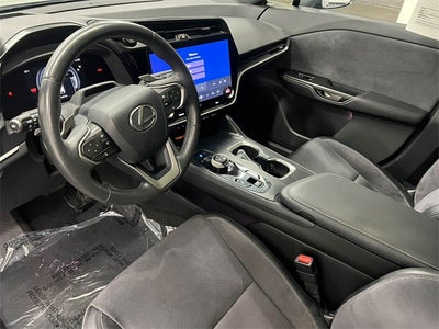 2023 Lexus RZ 450e Luxury