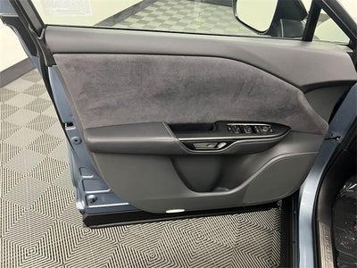 2023 Lexus RZ 450e Luxury