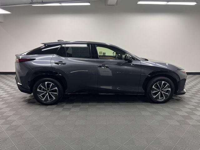 2023 Lexus RZ 450e Premium