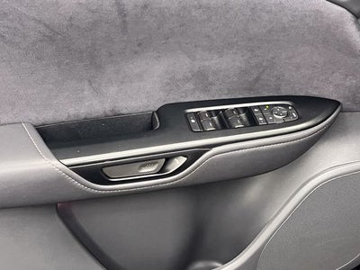 2023 Lexus RZ 450e Luxury